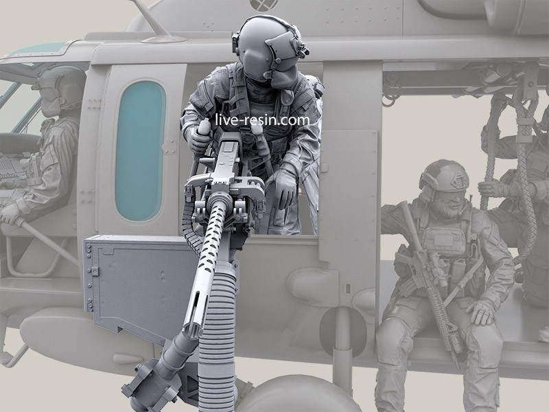 LRM35026 Экипаж Американского вертолета HH-60G Pave Hawk - Бортовой стрелок 1 в экипировке  AIR WARRIOR SYSTEM (PSGC), и шлеме HGU56/P