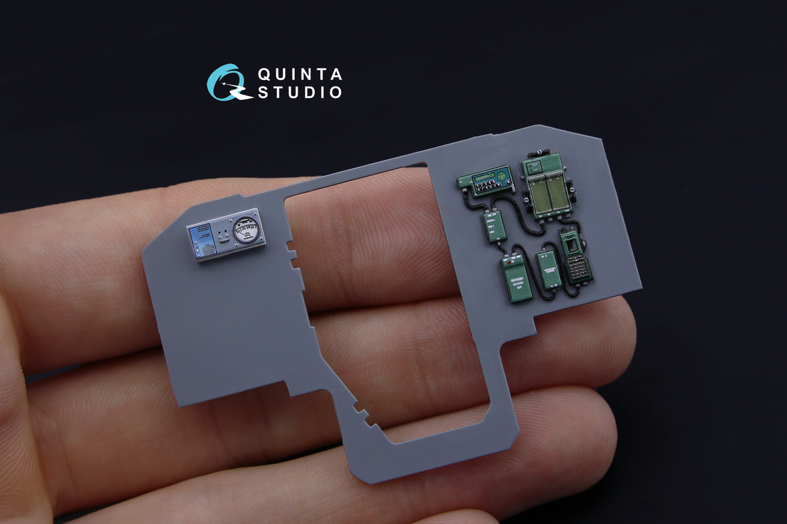 QD35022 3D Декаль интерьера кабины для семейства КАМАЗ К-4386 Тайфун-ВДВ (для модели RPG-model).