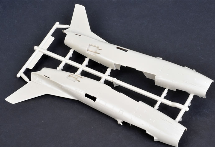 MH148002 NORTH AMERICAN AVIATION F-86K MustHave!