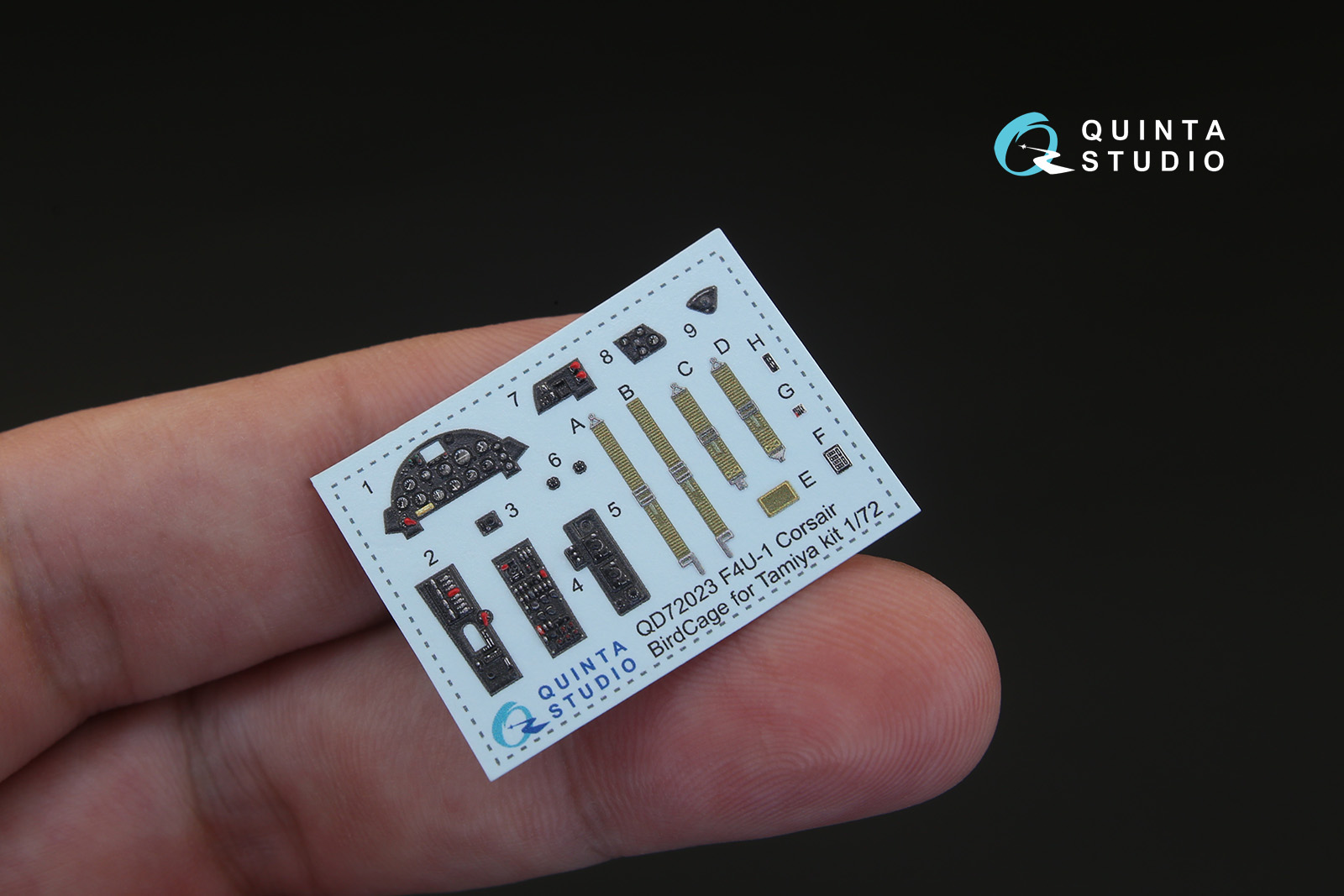 QD72023 3D Декаль интерьера кабины F4U-1 Corsair (Bird cage)  (для модели Tamiya)