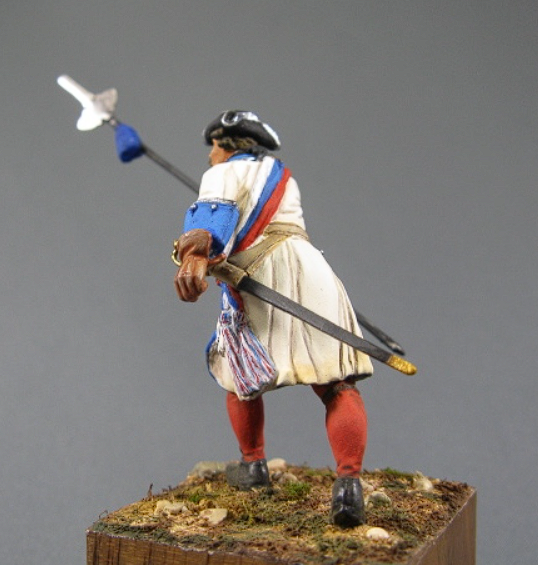 CHM-54106. Офицер армейских пехотных полков, Россия 1710-20 гг. Материал - смола. Chronos Miniatures